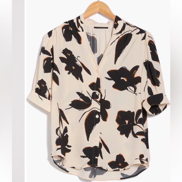 T Tahari Tops - T Tahari Floral Print Button-Up Blouse Short Sleeve in Cream & Black size Small